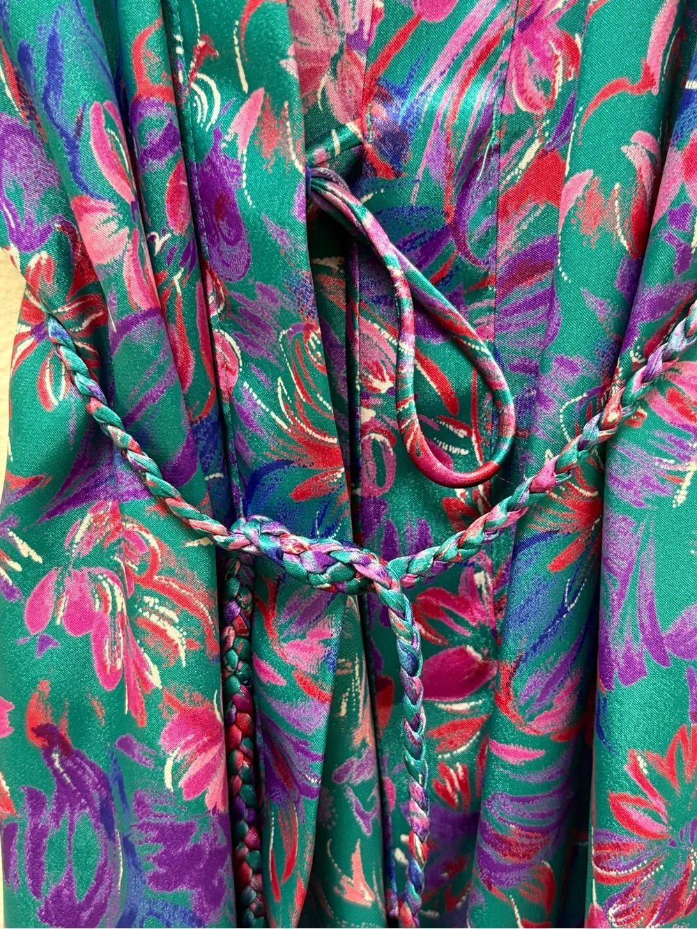 Vintage Val Mode Womens Petite L Satin Floral Kimono Robe Purple Pink Belted